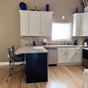 Photo of All Pointes Kitchen Cabinet Refinishing, Door & Drawer Builder