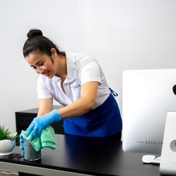 Photo of iQ Cleaning