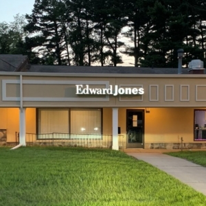 Photo of Edward Jones - Financial Advisor: Bob Mason