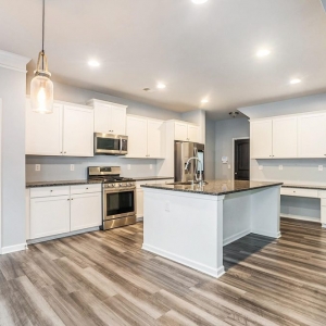 Photo of Michelle Cook - Exp Realty