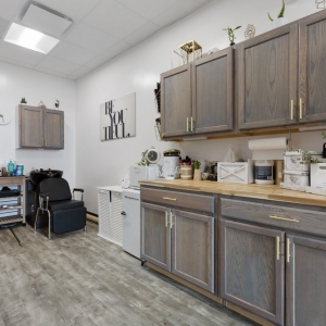 Photo of Phenix Salon Suites
