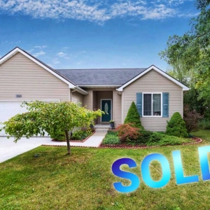 Photo of Jan Stone - Real Estate One