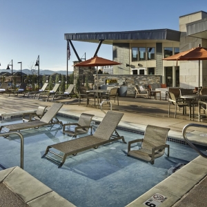 Photo of Lucent Blvd Apartments