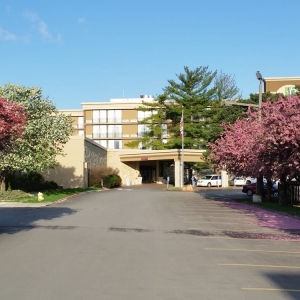 Photo of Holiday Inn & Suites Des Moines-Northwest