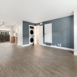 Photo of 678 Bellflower