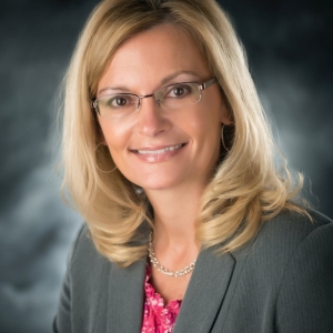 Photo of Diane Cushing