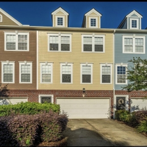 Photo of Bonnie Wicks - Carolina One Real Estate