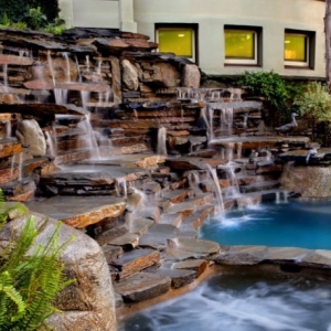 Photo of Luxe h2o | Luxury Pools and Landscapes