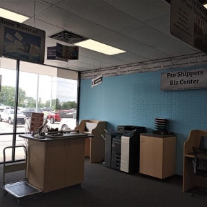 Hilliard ProShippers BizCenter