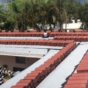 Photo of Roof 4 Less FL