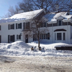 Grosse Pointe Woods Ace Window Washing And More