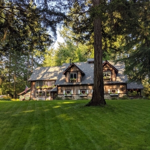 Photo of Bear's Lair