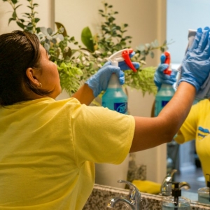 Des Moines Paragon Commercial & Residential Cleaning