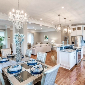 Photo of Leisa Wilcox - RE/MAX Homes and Estates, Lipman Group