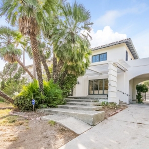 Photo of Anna Lee - Keller Williams Realty
