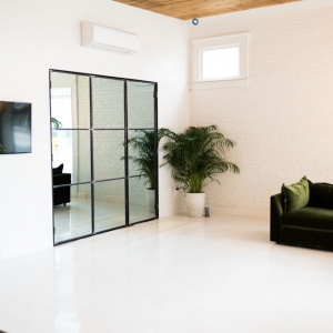 Photo of fotohouse studios