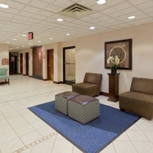 Photo of Holiday Inn Express & Suites Charleston-Southridge