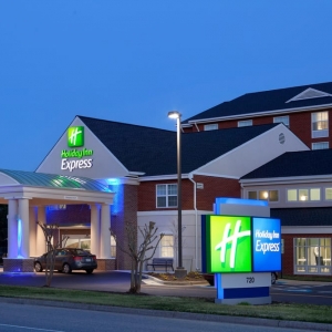 Photo of Holiday Inn Express Williamsburg North