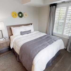 Photo of River Oaks Apartments