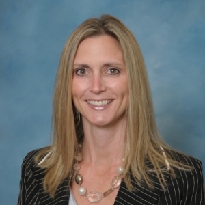 Blue Springs Edward Jones - Financial Advisor: Christy Yager