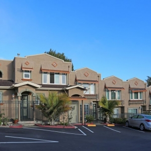 Photo of Hillside Gardens Apartments