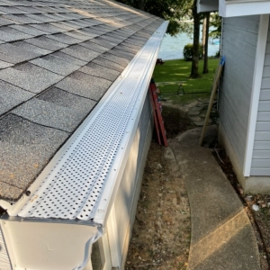 Corsicana Riley's Seamless Gutters