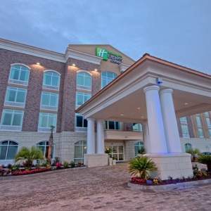 Photo of Holiday Inn Express & Suites Charleston Arpt-Conv Ctr Area