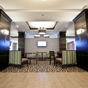 Photo of Holiday Inn Express & Suites Charleston Arpt-Conv Ctr Area