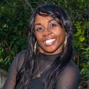 Photo of Latrice Walker - Eagles World Realty