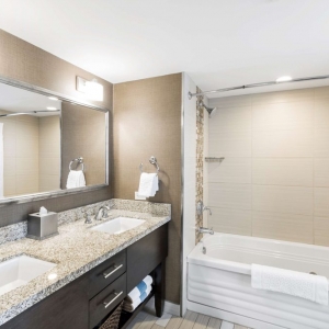 Photo of Hilton Vacation Club Oceanaire Virginia Beach