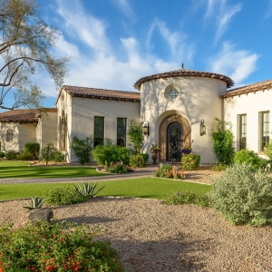 Photo of Luxe Lawns