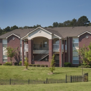 Photo of The Lakes At Hurricane Creek Apartments