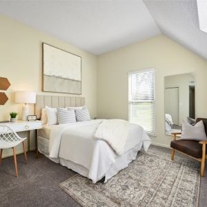 Photo of Hunter's Pointe Apartments and Townhomes