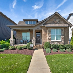 Photo of Elizabeth Leanza, Synergy Realty - Realtor