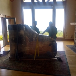 Photo of Oregon Trail Moving