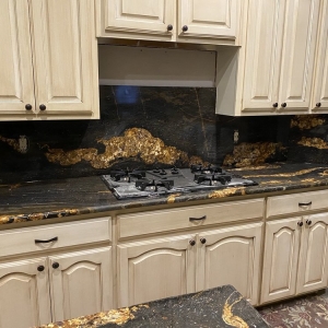 Sanger Granite Huggers