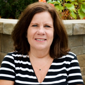 Photo of Sue Durfee - Lakes Area Realty