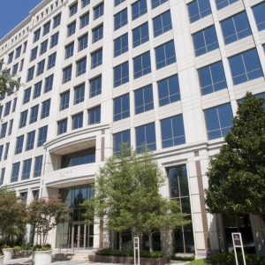 Photo of Charles Schwab