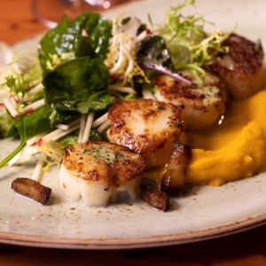 Photo of Birch's on the Lake Brewhouse & Supperclub
