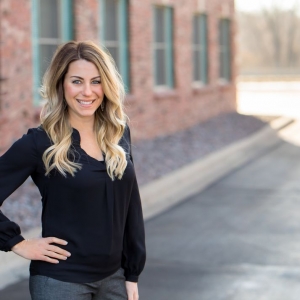 Photo of Betsy Lowther - Summit Mortgage Corporation