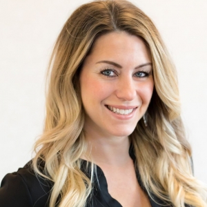 Photo of Betsy Lowther - Summit Mortgage Corporation