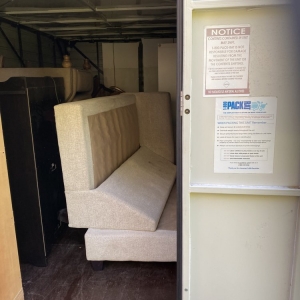 Photo of 1-800-PACK-RAT