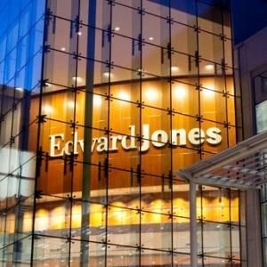 Photo of Edward Jones - Financial Advisor: Colin Davis