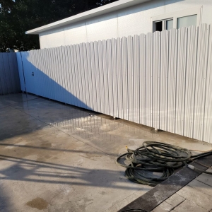 Hialeah Tormo Fences