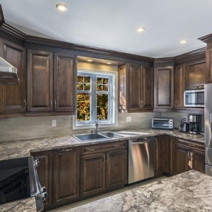 Photo of B & R Hardwood and Tile