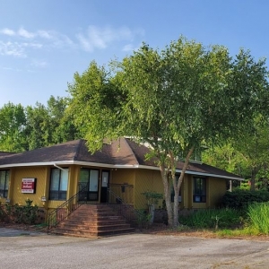 Photo of Sandra Sturkie Real Estate Agent