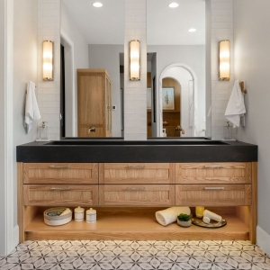 Photo of Dreamline cabinets