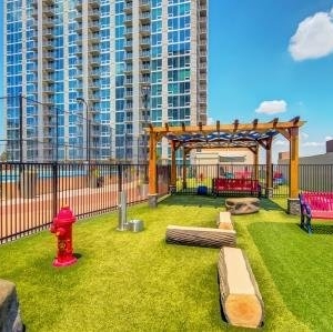 Photo of Skyhouse Uptown North Apartments