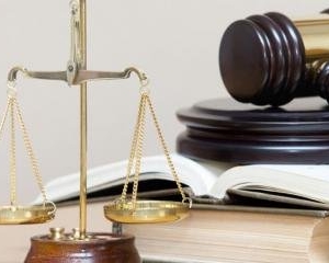 Photo of Attorney Larry Cook