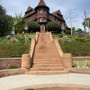 Photo of McCune Mansion